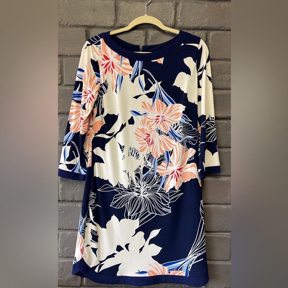 Vince Camuto Dress